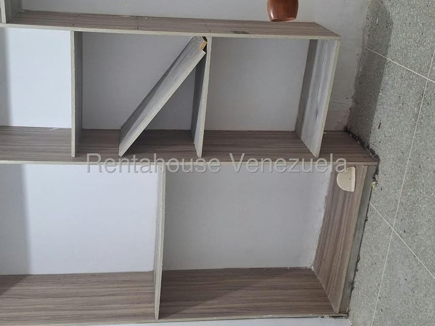 Apartamento (1 Nivel) en Alquiler en Avenida 34, Zulia - 5