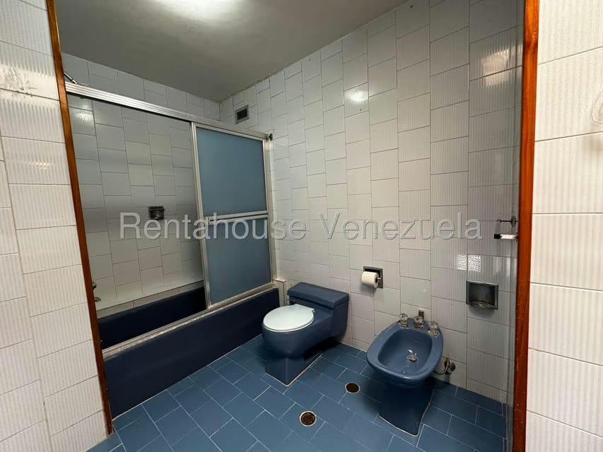 Apartamento (Penthouse) en Venta en La Lagunita Country Club, Distrito Metropolitano - 12