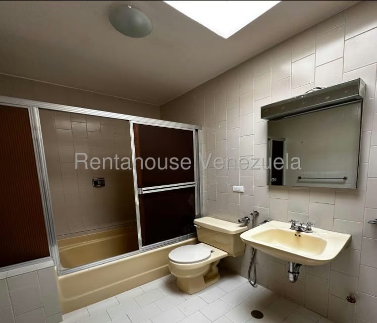 Apartamento (Penthouse) en Venta en La Lagunita Country Club, Distrito Metropolitano - 15