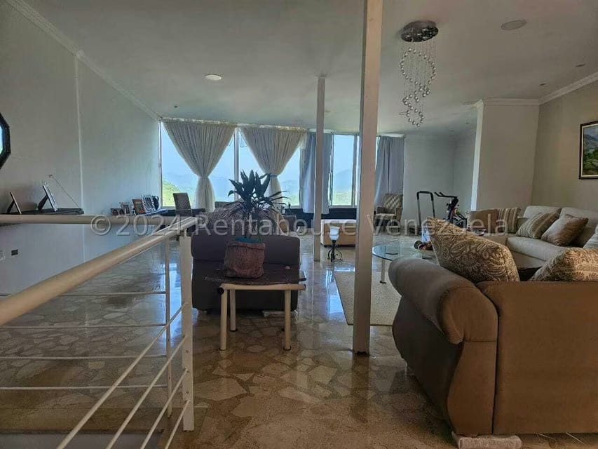 Casa (Multipes Niveles) en Venta en La Union, Distrito Metropolitano - 3