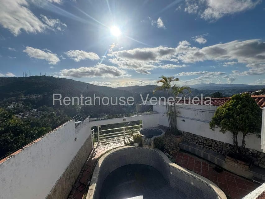 Casa (Duplex) en Venta en Los Naranjos del Cafetal, Distrito Metropolitano - 32