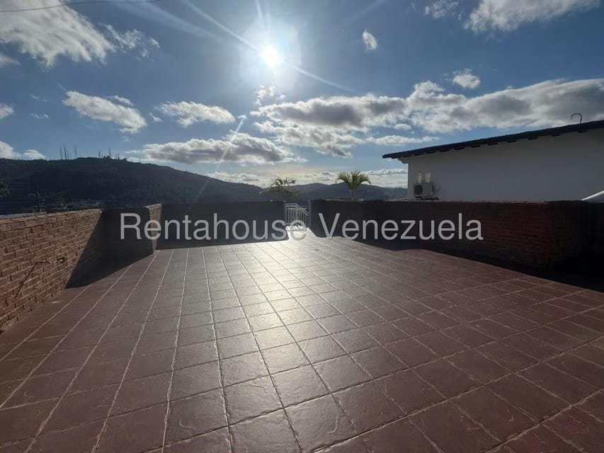 Casa (Duplex) en Venta en Los Naranjos del Cafetal, Distrito Metropolitano - 33