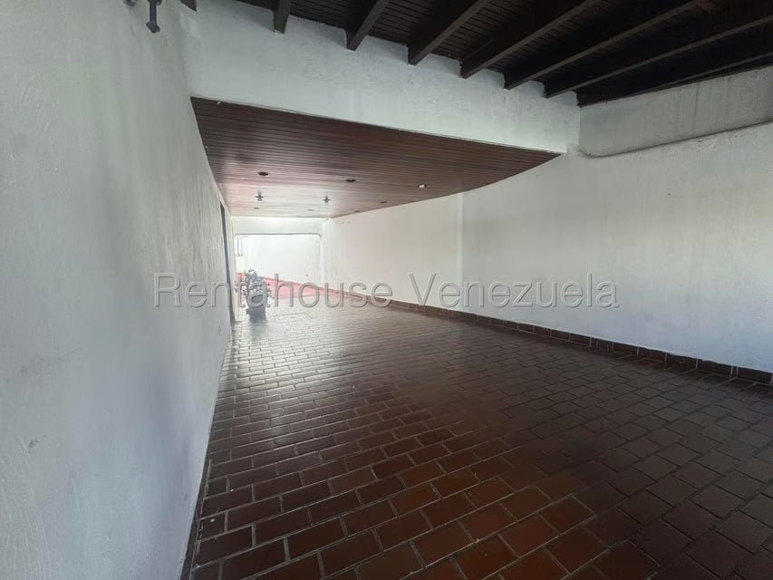 Casa (Duplex) en Venta en Los Naranjos del Cafetal, Distrito Metropolitano - 52