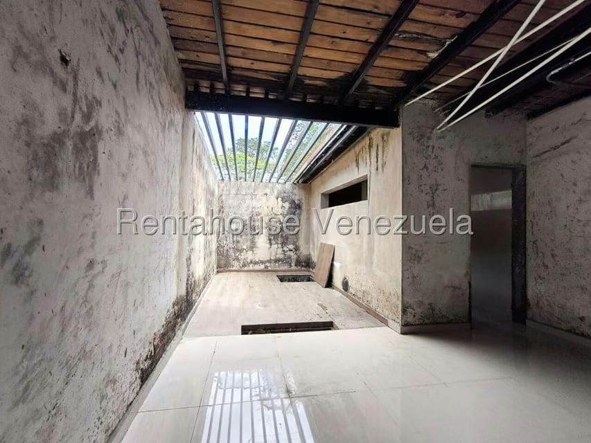 Casa (1 Nivel) en Venta en Valle de Oro, Carabobo - 19