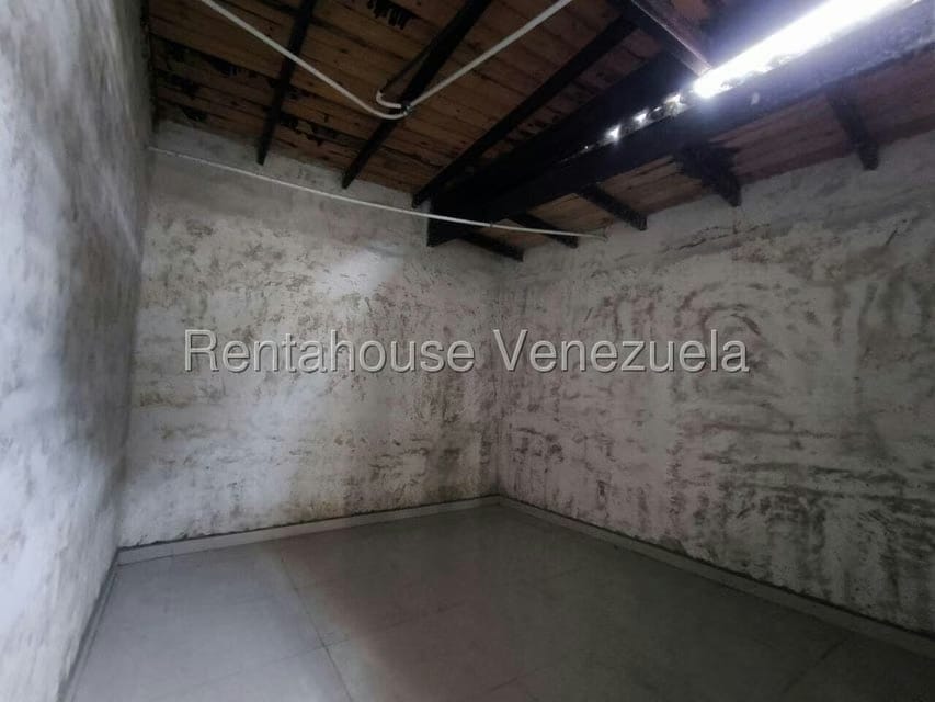 Casa (1 Nivel) en Venta en Valle de Oro, Carabobo - 24