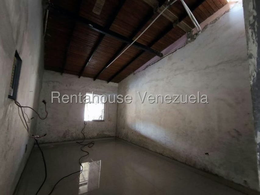 Casa (1 Nivel) en Venta en Valle de Oro, Carabobo - 28