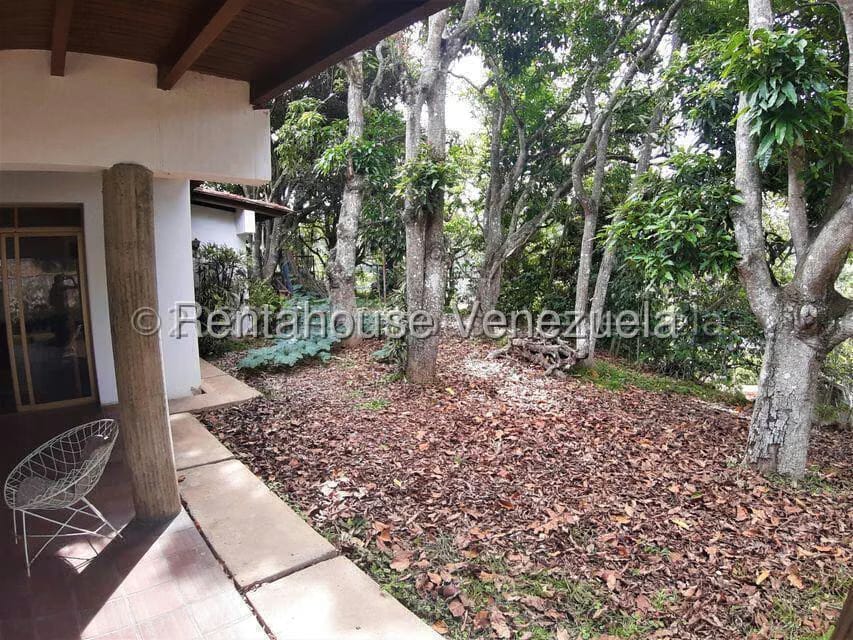 Casa (1 Nivel) en Venta en Prados del Este, Distrito Metropolitano - 21