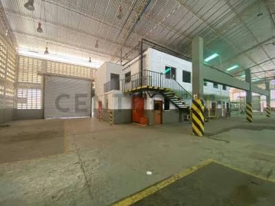 Venta de Galpon Industrial activo ubicado en la zona Industrial Sur - 9