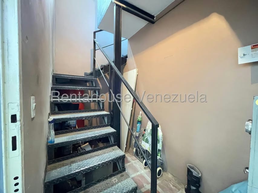 Comercial (Galpon - Deposito) en Alquiler en Baruta, Distrito Metropolitano - 25