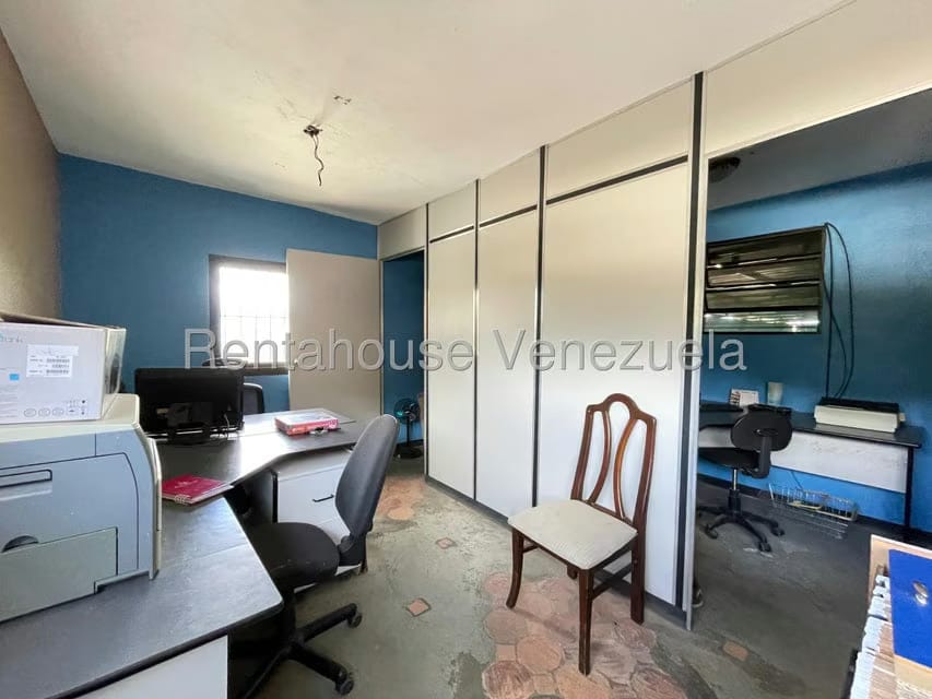 Comercial (Galpon - Deposito) en Alquiler en Baruta, Distrito Metropolitano - 26