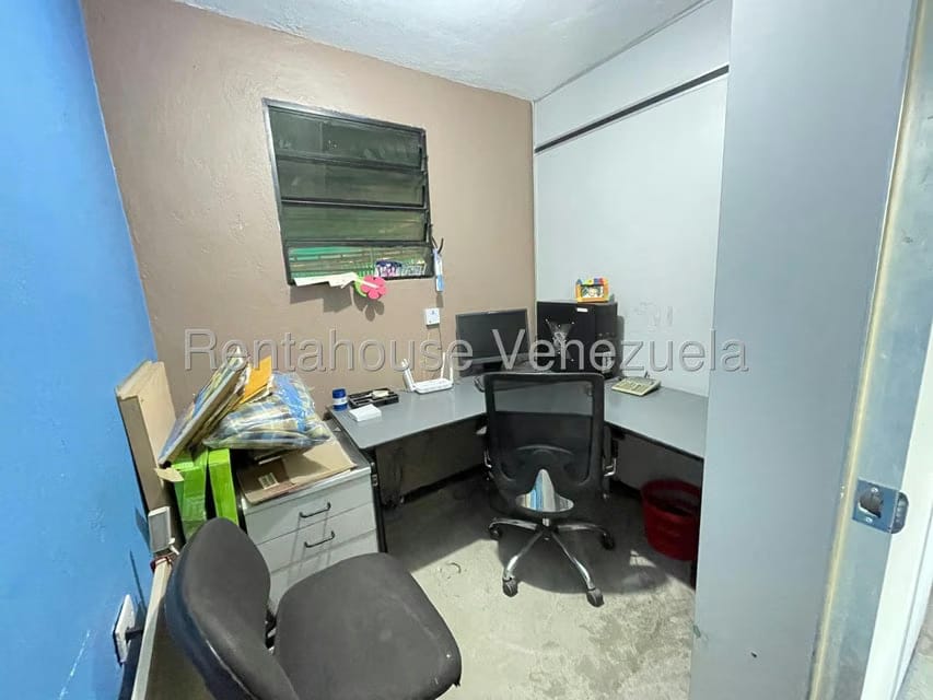 Comercial (Galpon - Deposito) en Alquiler en Baruta, Distrito Metropolitano - 30