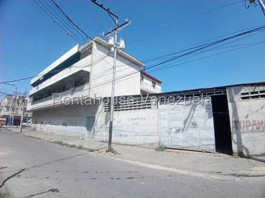 Apartamento (Multiples Niveles) en Venta en Guigue, Carabobo - 24