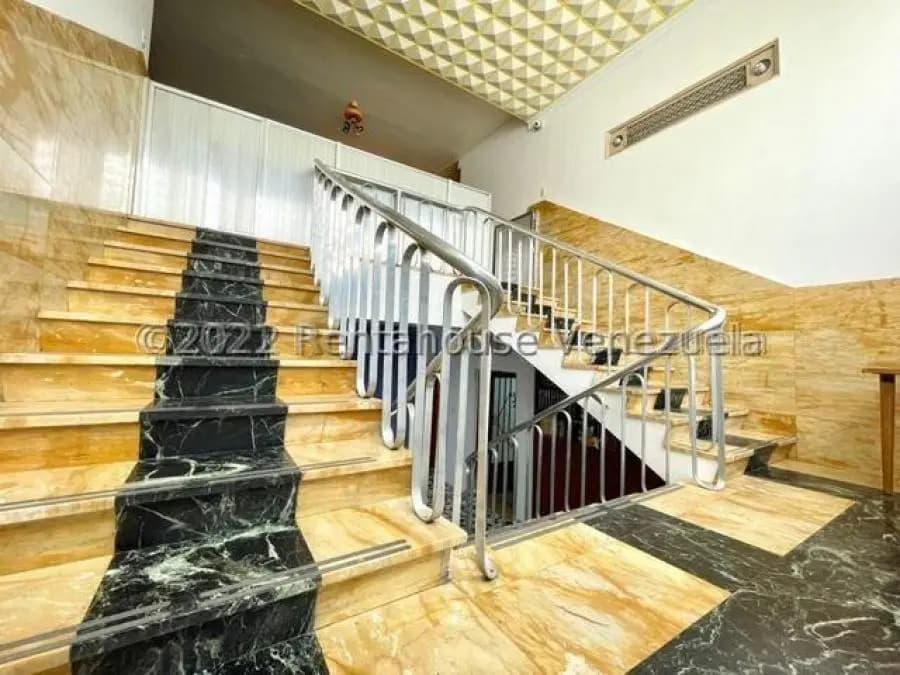 Casa en Venta en Santa Mónica Caracas - 9