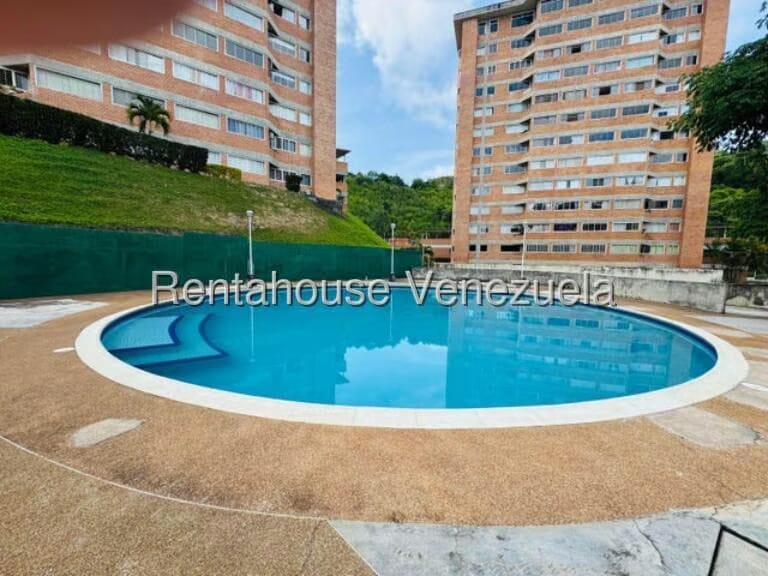 Apartamento (1 Nivel) en Alquiler en Parque Caiza, Distrito Metropolitano - 13