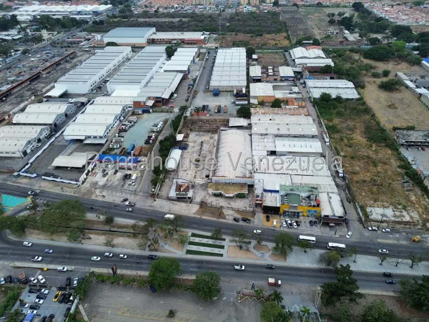 Comercial (Galpon - Deposito) en Venta en Intercomunal Turmero Maracay, Aragua - 2