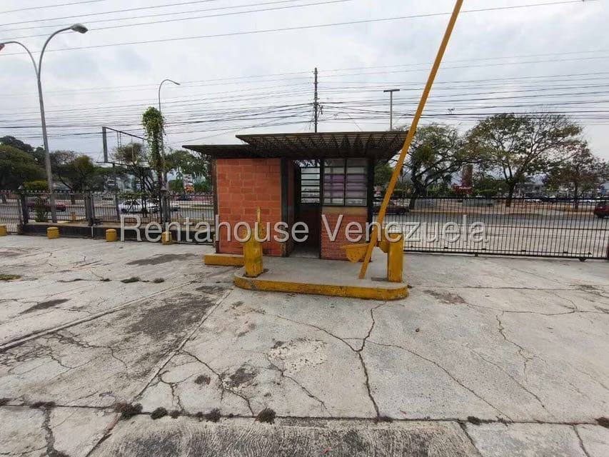 Comercial (Galpon - Deposito) en Venta en Intercomunal Turmero Maracay, Aragua - 24