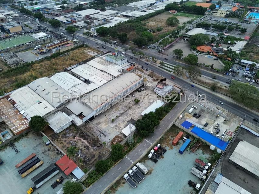Comercial (Galpon - Deposito) en Venta en Intercomunal Turmero Maracay, Aragua - 4