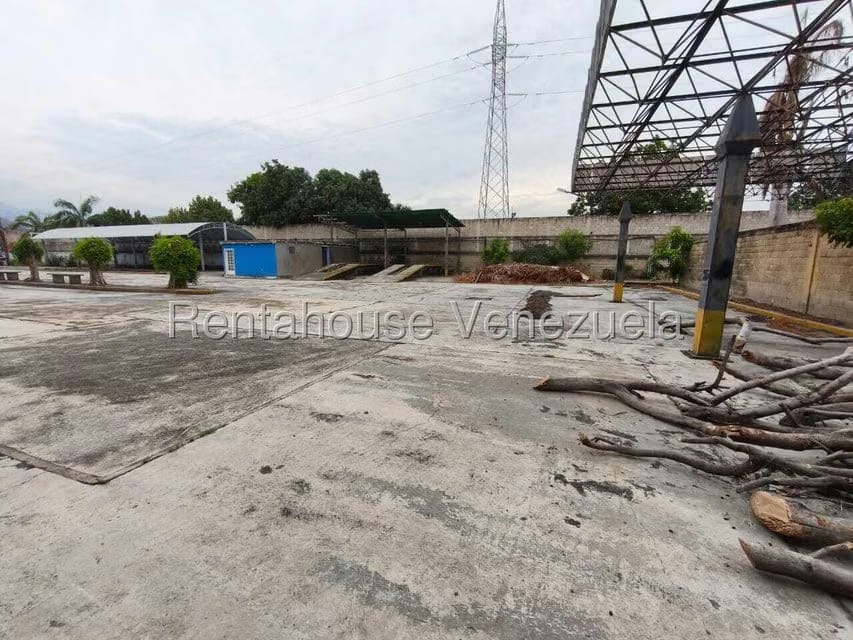 Comercial (Galpon - Deposito) en Venta en Intercomunal Turmero Maracay, Aragua - 42
