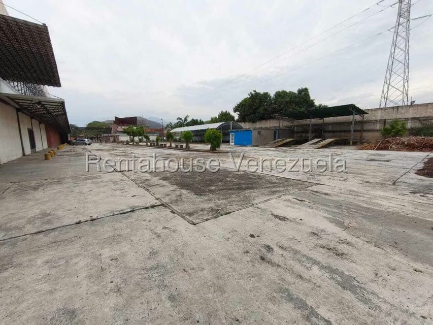Comercial (Galpon - Deposito) en Venta en Intercomunal Turmero Maracay, Aragua - 45