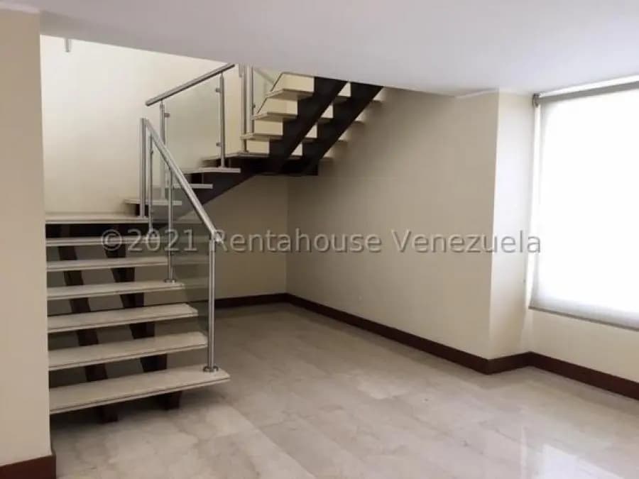 Apartamento en Venta en La Florida Caracas - 2