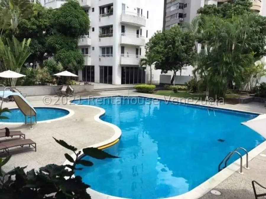 Apartamento en Venta en La Florida Caracas - 20