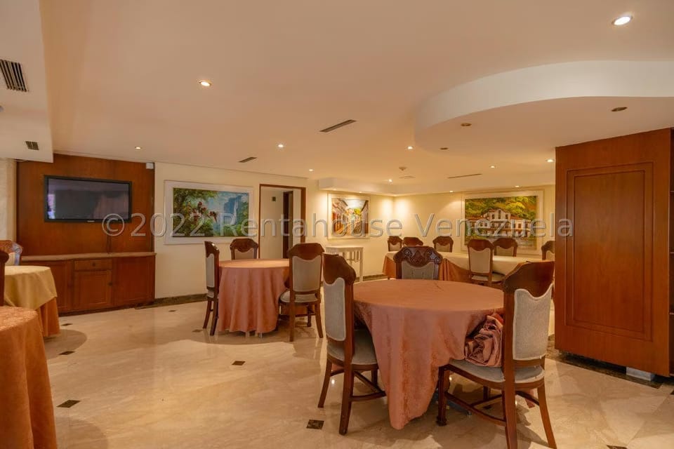 Comercial (Local Comercial) en Venta en La Atlantida, Vargas - 11