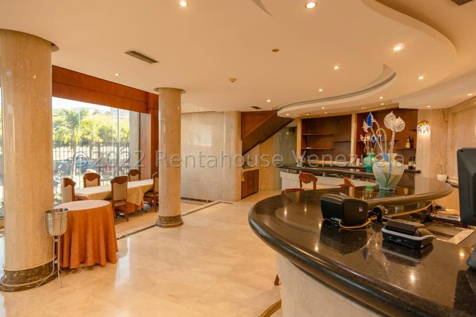 Comercial (Local Comercial) en Venta en La Atlantida, Vargas - 19