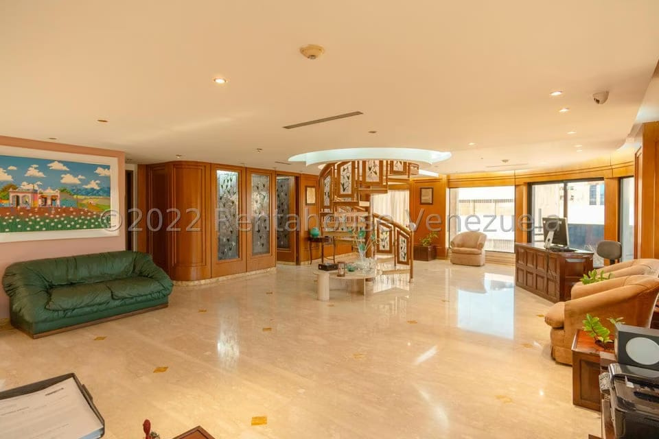 Comercial (Local Comercial) en Venta en La Atlantida, Vargas - 24