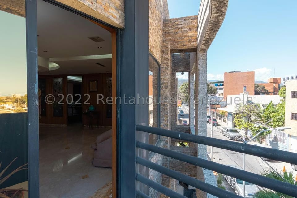 Comercial (Local Comercial) en Venta en La Atlantida, Vargas - 26