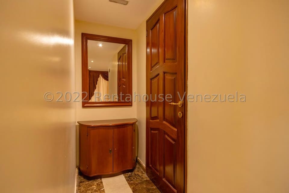 Comercial (Local Comercial) en Venta en La Atlantida, Vargas - 30