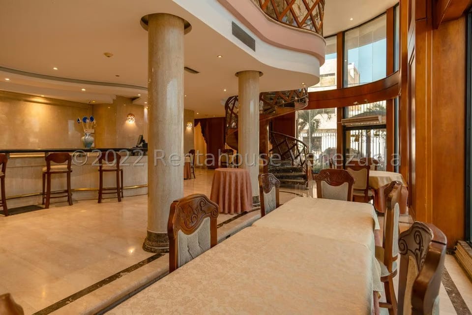 Comercial (Local Comercial) en Venta en La Atlantida, Vargas - 4