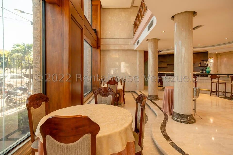 Comercial (Local Comercial) en Venta en La Atlantida, Vargas - 8