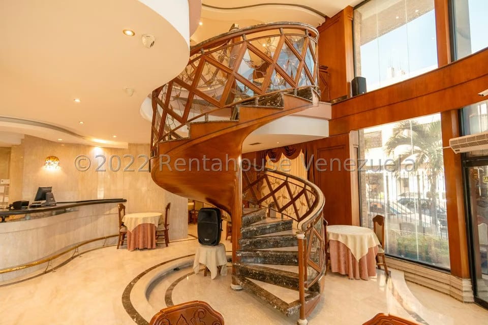 Comercial (Local Comercial) en Venta en La Atlantida, Vargas - 10