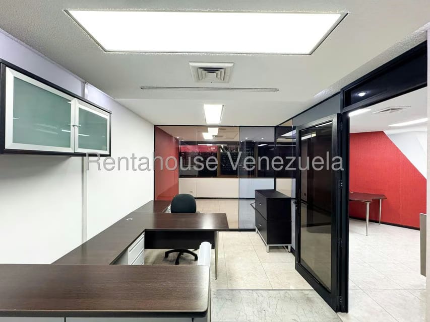Comercial (Local Comercial) en Alquiler en Chuao, Distrito Metropolitano - 13