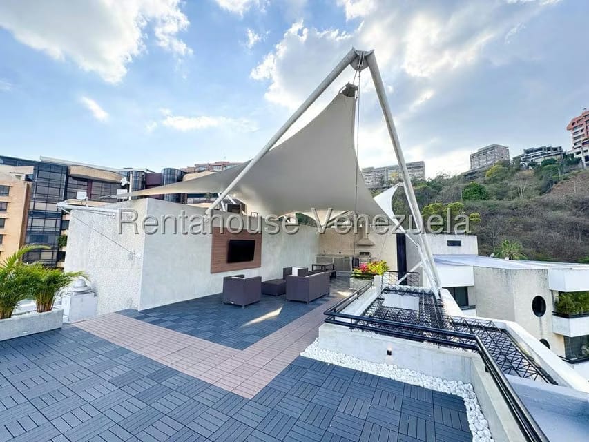 Apartamento (Penthouse) en Venta en Colinas de Valle Arriba, Distrito Metropolitano
