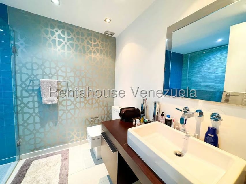 Apartamento (Penthouse) en Venta en Colinas de Valle Arriba, Distrito Metropolitano - 32