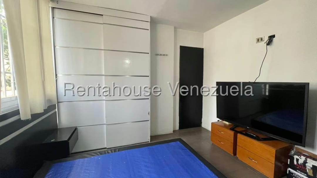 Apartamento (1 Nivel) en Venta en Montalban II, Distrito Metropolitano - 4