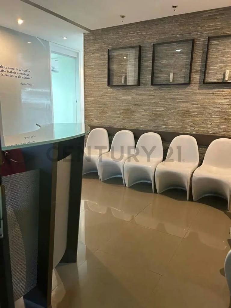 Local Comercial En Alquiler En Ccct De Chuao