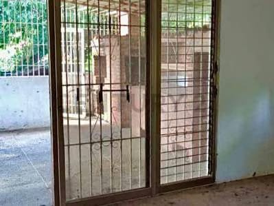 CD - Venta de Casa con Galpón en Higuerote - 4