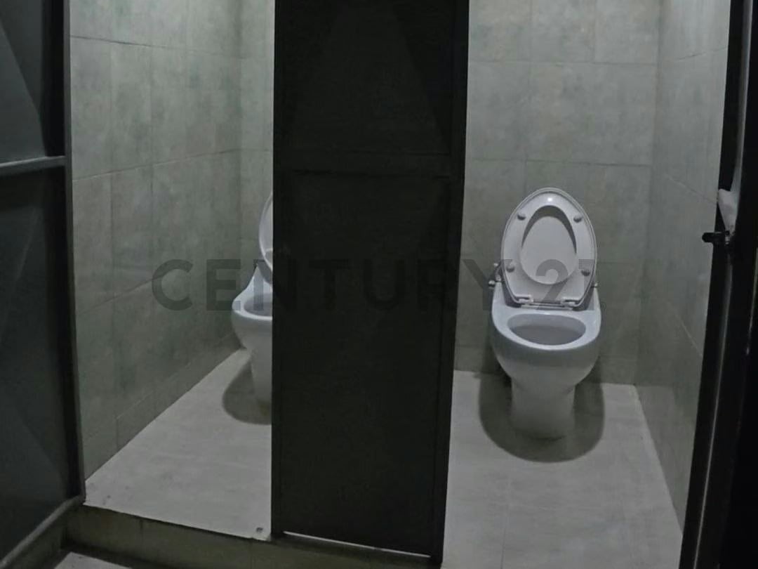 Venta de local comercial , Av Sur 4 , Av Lecuna , Caracas - 7