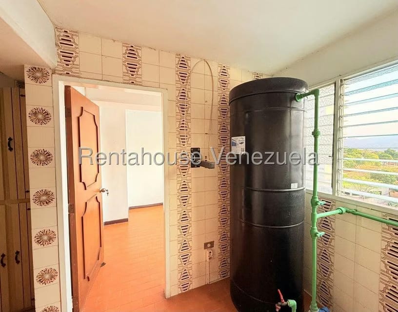 Apartamento (1 Nivel) en Alquiler en Parroquia Santa Rosa, Lara - 17