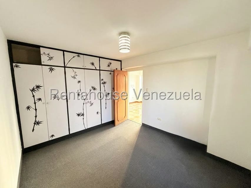 Apartamento (1 Nivel) en Alquiler en Parroquia Santa Rosa, Lara - 22