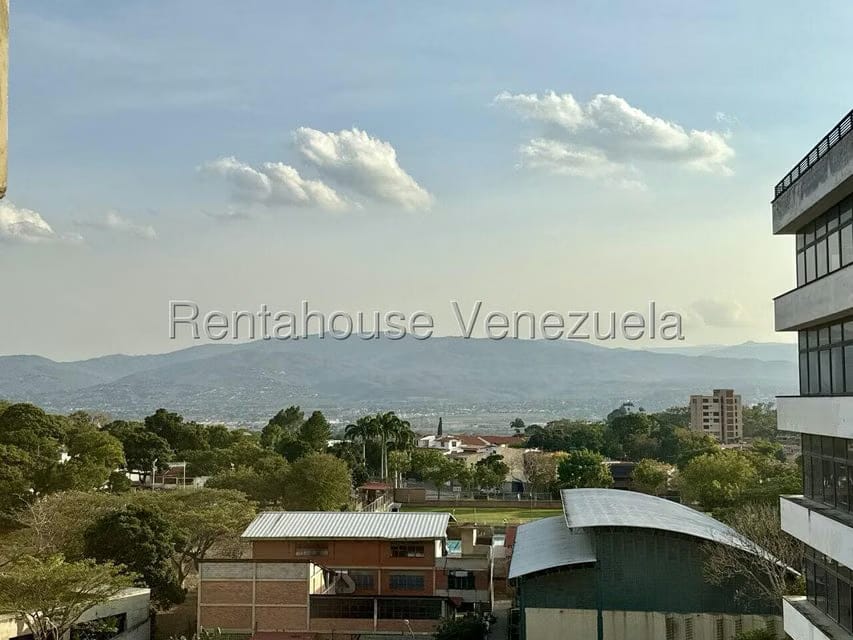 Apartamento (1 Nivel) en Alquiler en Parroquia Santa Rosa, Lara - 37