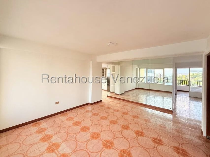 Apartamento (1 Nivel) en Alquiler en Parroquia Santa Rosa, Lara - 5