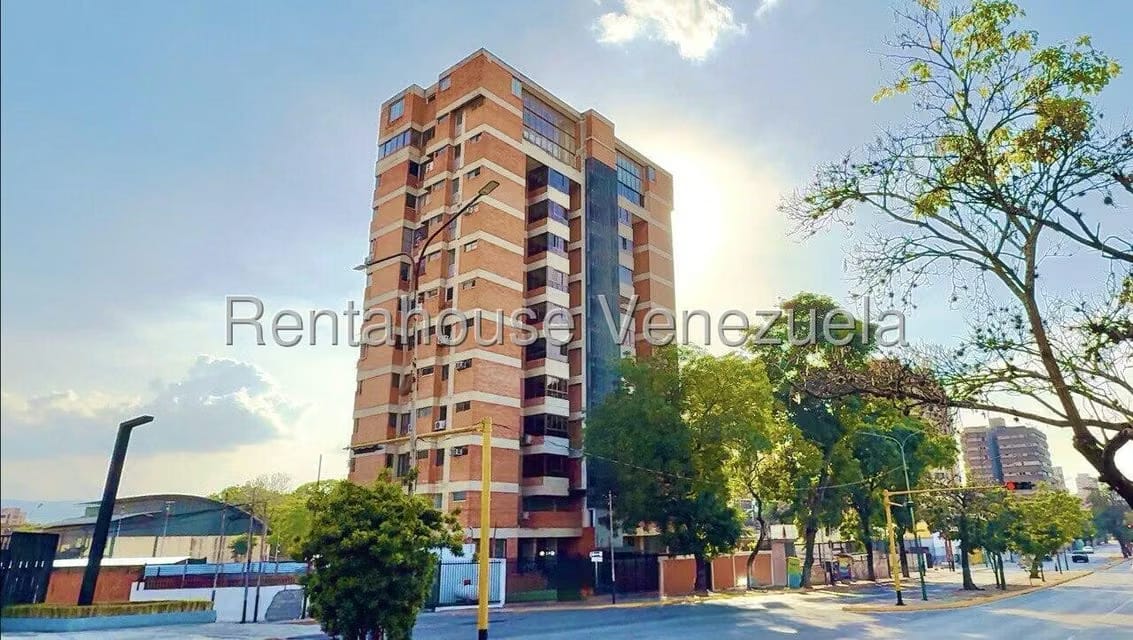 Apartamento (1 Nivel) en Alquiler en Parroquia Santa Rosa, Lara - 41