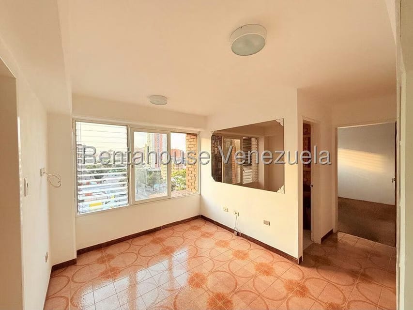 Apartamento (1 Nivel) en Alquiler en Parroquia Santa Rosa, Lara - 9