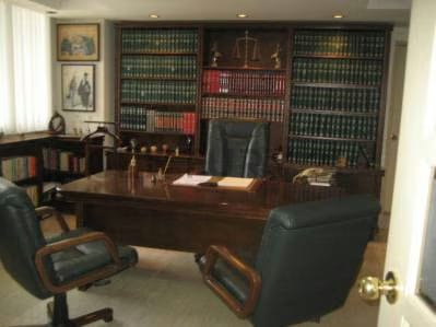 Venta de oficina amoblada en la avenida Universidad,Caracas