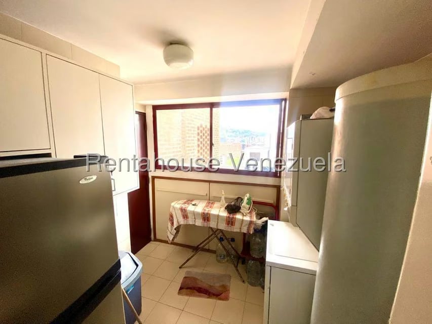 Apartamento (1 Nivel) en Venta en La Florida, Distrito Metropolitano - 17