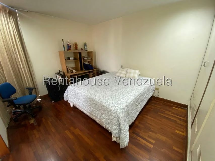 Apartamento (1 Nivel) en Venta en La Florida, Distrito Metropolitano - 18