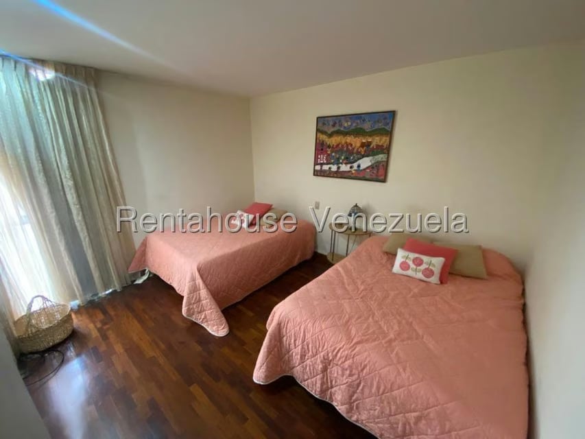 Apartamento (1 Nivel) en Venta en La Florida, Distrito Metropolitano - 20